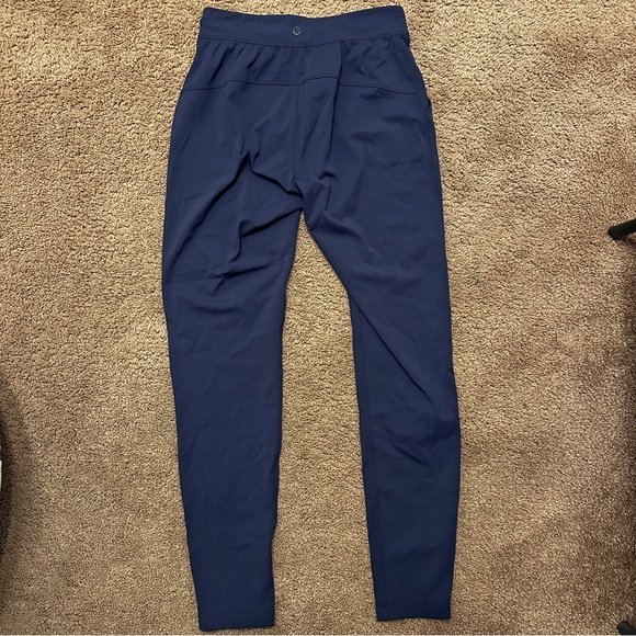 Lululemon Dropt Pant size 4 - Picture 4 of 8